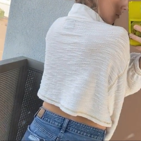 Urban outfitters sweater crop top w laceup front - Picture 8 of 8